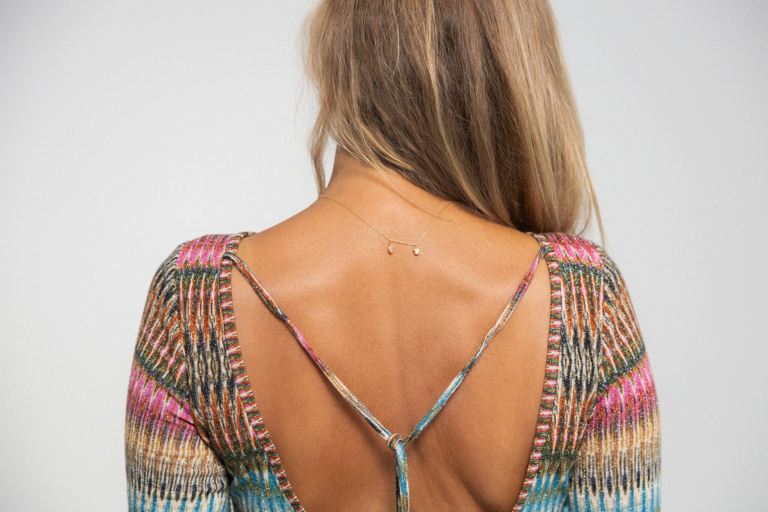 Gold-plated necklace with apricot moonstone - Image 7