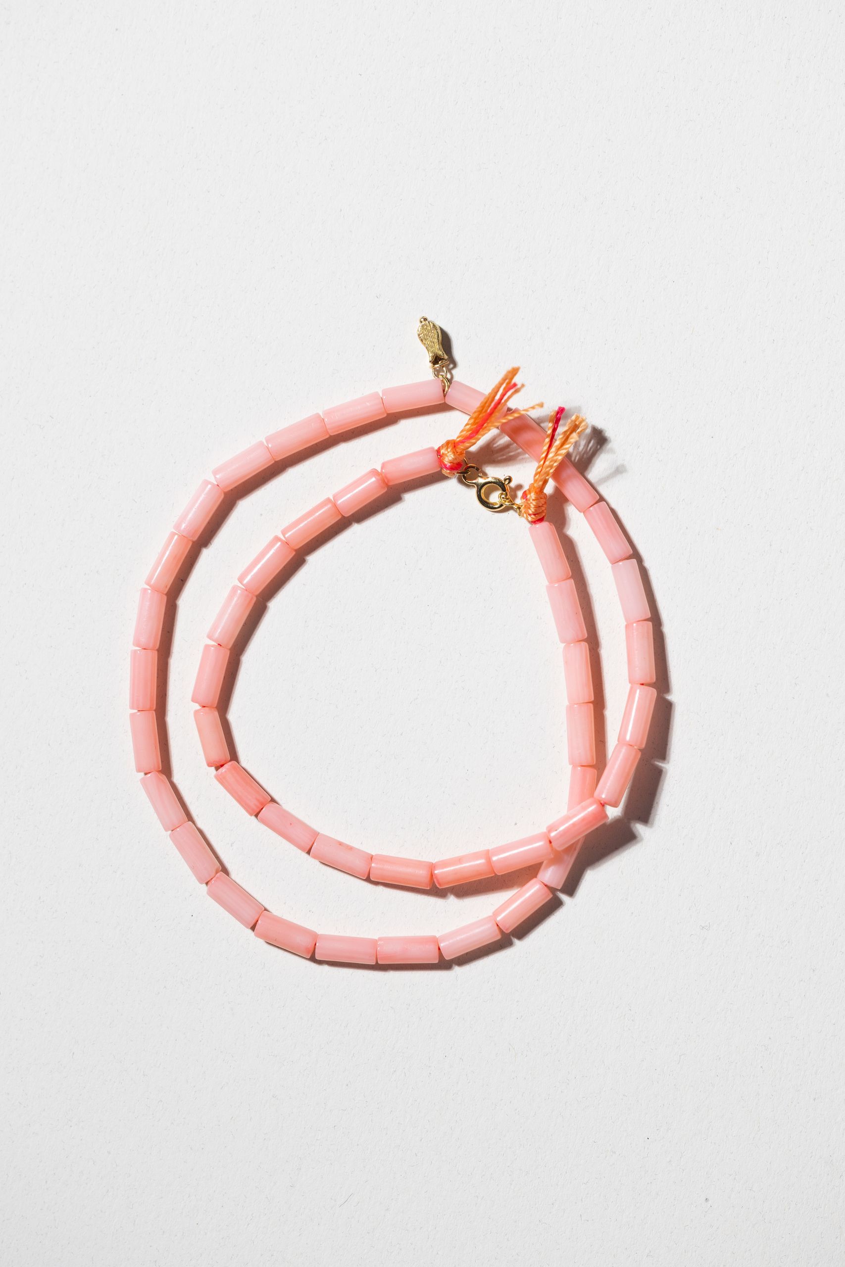 Coral necklace with fish pendant - Image 5