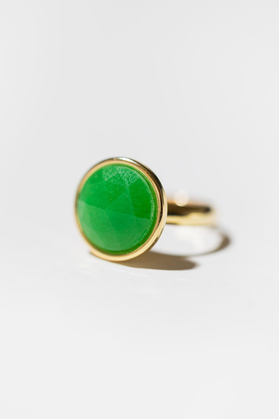 Pierścionek SOUL ICONS z jasnozielonym jadeitem