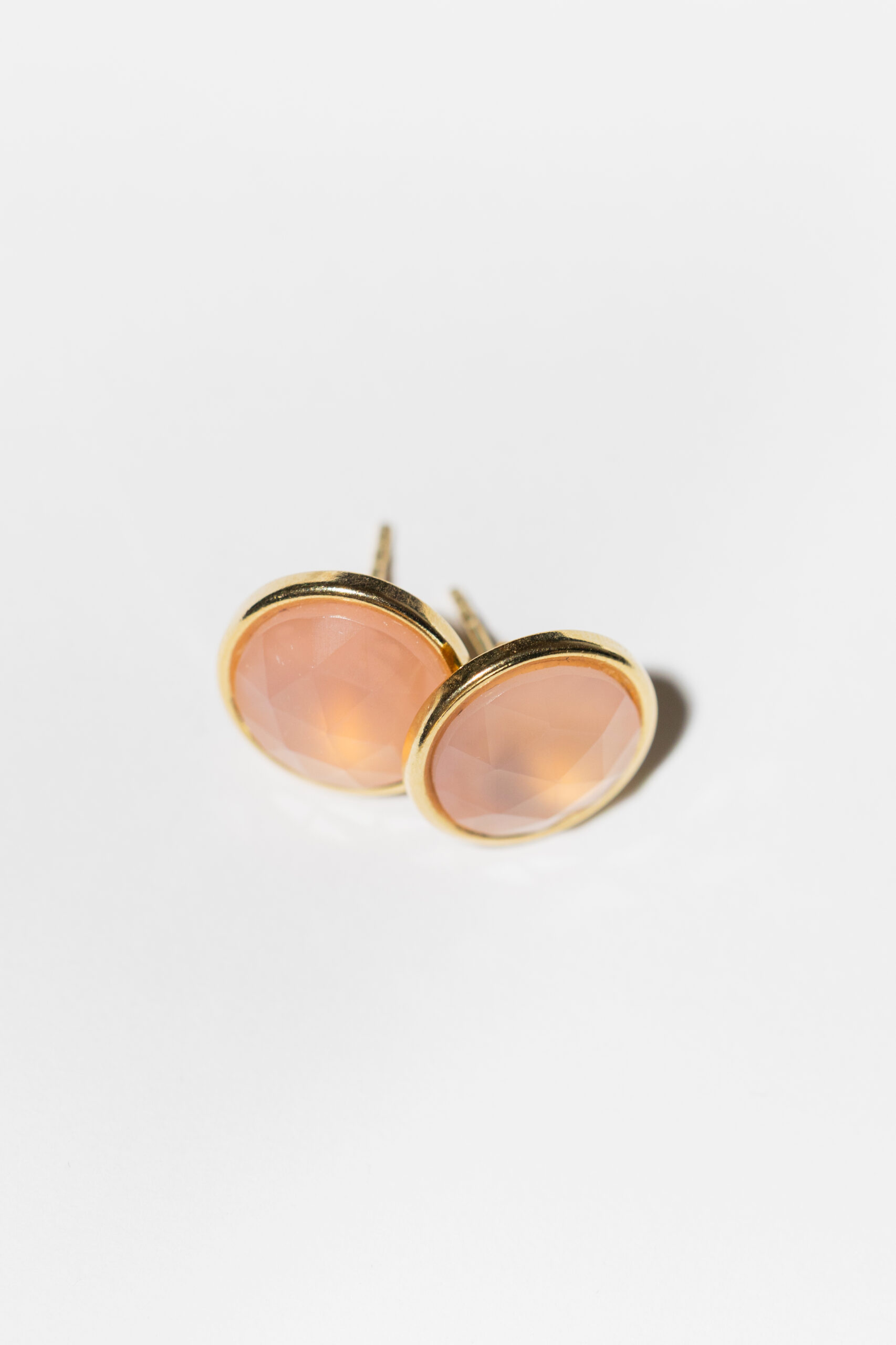 GEM ICONS Blush Chalcedony Earrings - Image 3