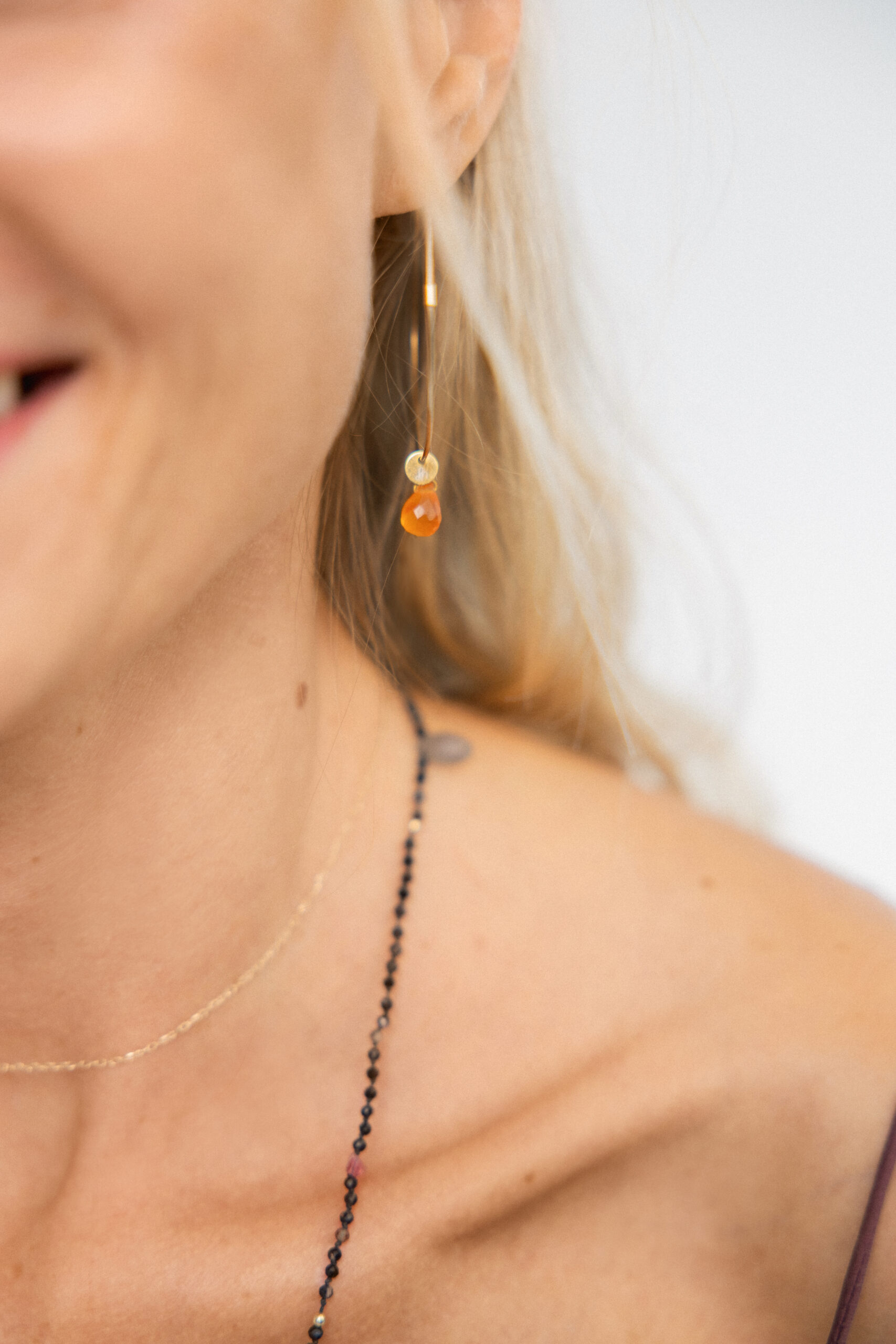 Kolczyki GEM HOOPS z karneolem - obrazek 8