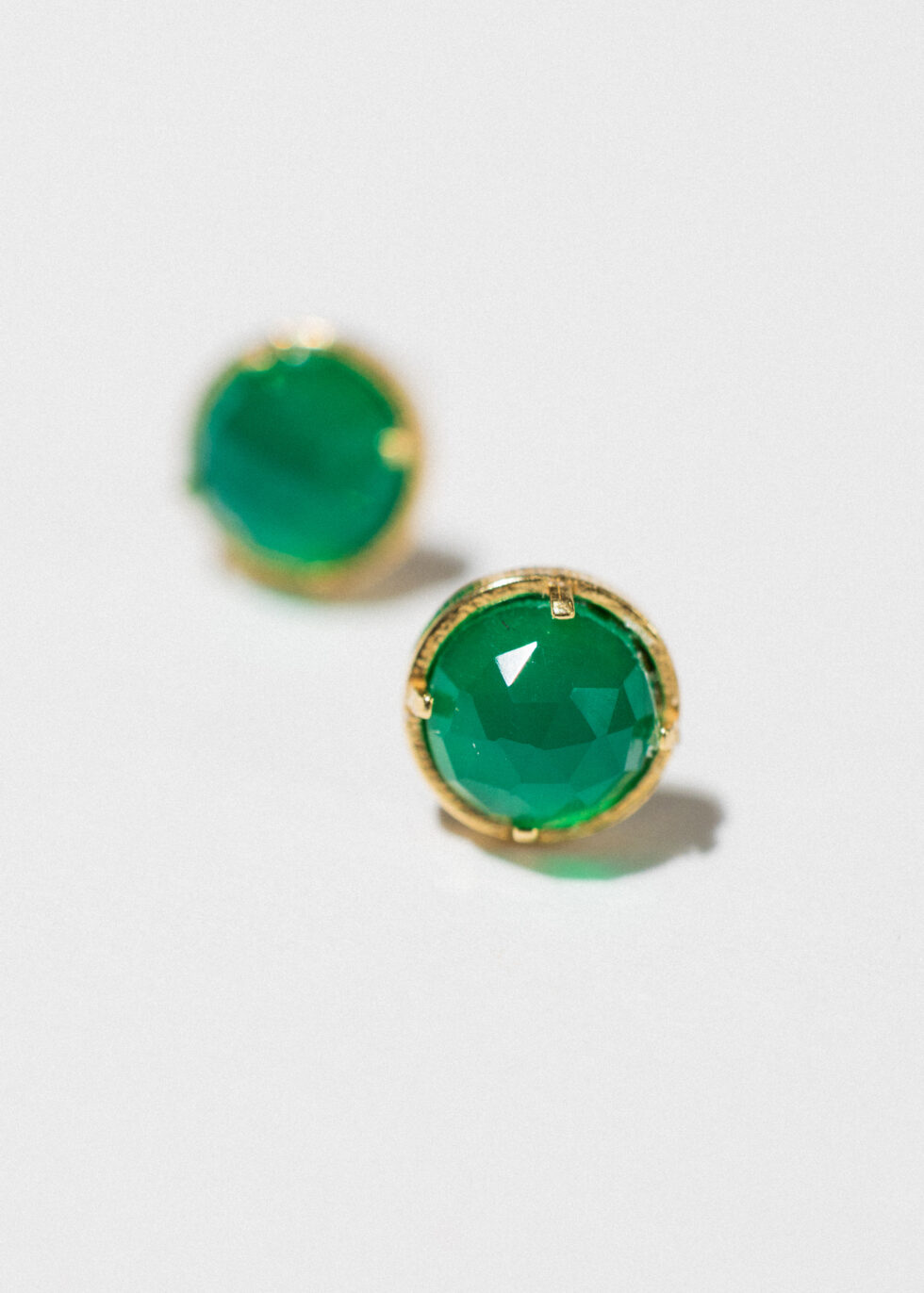 MAGIC PINS Earrings with green agate MAGIC PINS Earrings with green agate