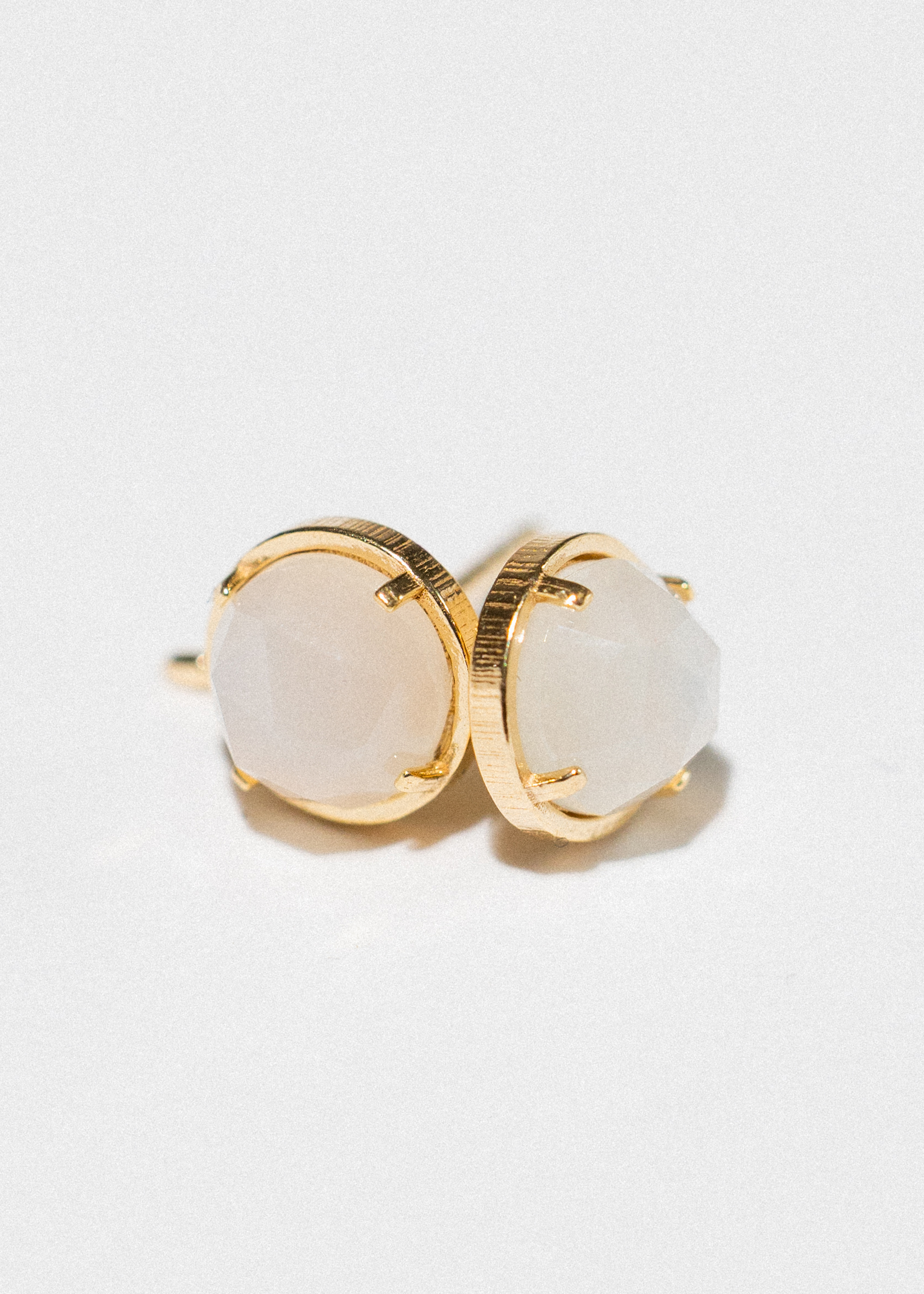 MAGIC PINS Earrings with moonstone - Image 2