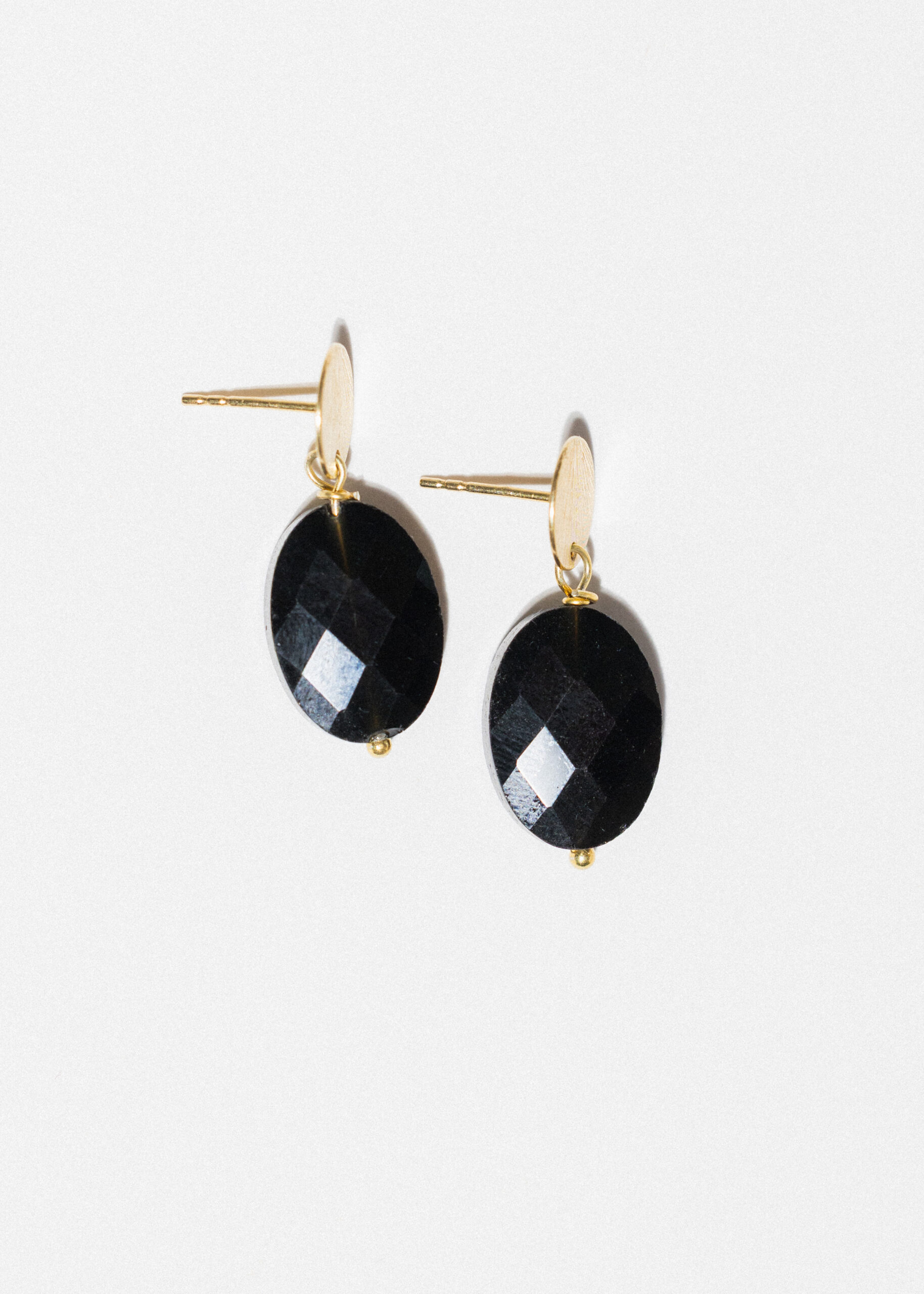 ONYX DROPS Earrings - Image 2
